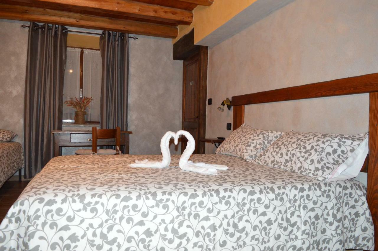 La Slitta Bed and Breakfast Roure Turin Exteriör bild