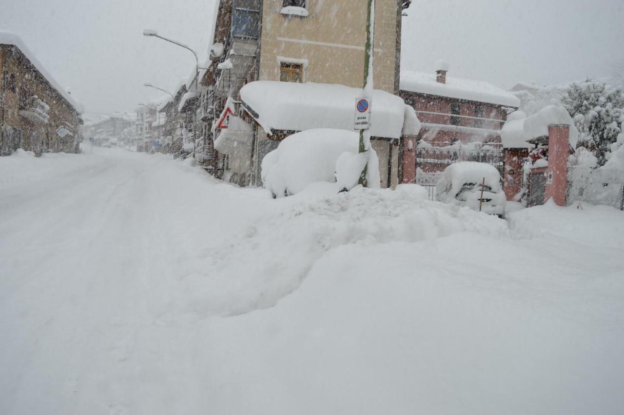 La Slitta Bed and Breakfast Roure Turin Exteriör bild